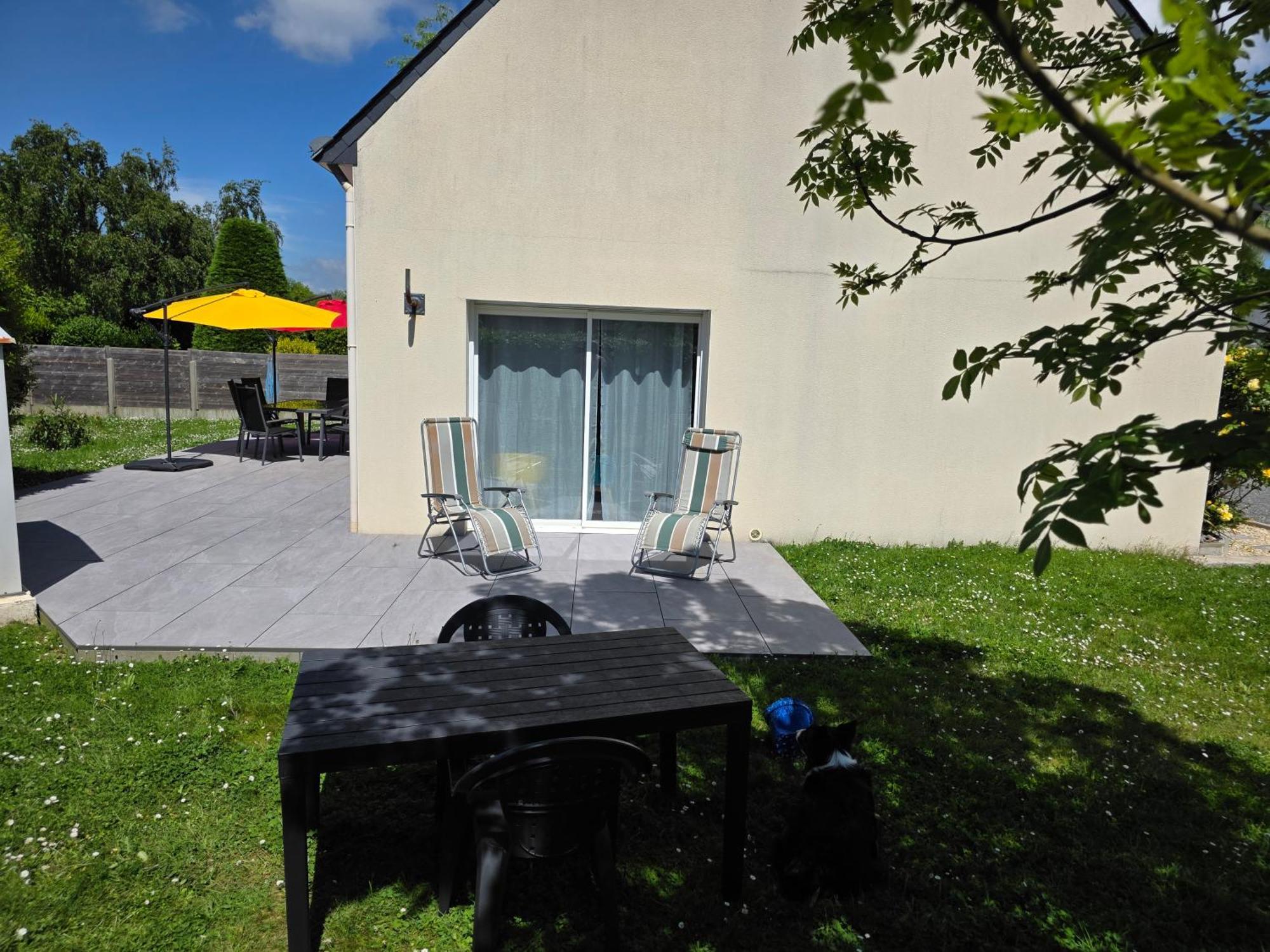 Maison De Famille Situee A Saint-Molf. Eksteriør bilde